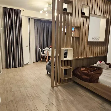 Front Aparments Piscina Incalzita Sauna Gym *